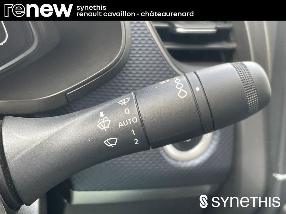 Arkana E-Tech hybride 145 - 22 Evolution 2023 occasion 84300 Cavaillon