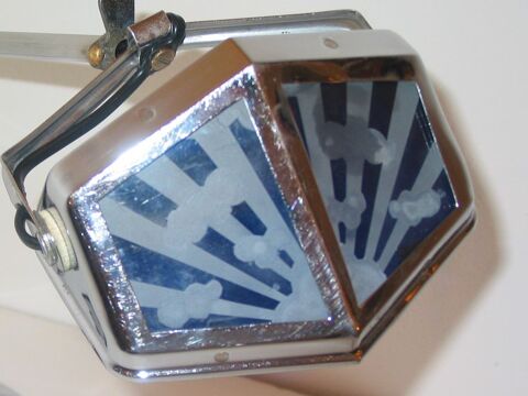 2 VERRES DE LAMPE PIROUETT r�cup�r�s sur une vieille lampe. 20 Marseille 13 (13)