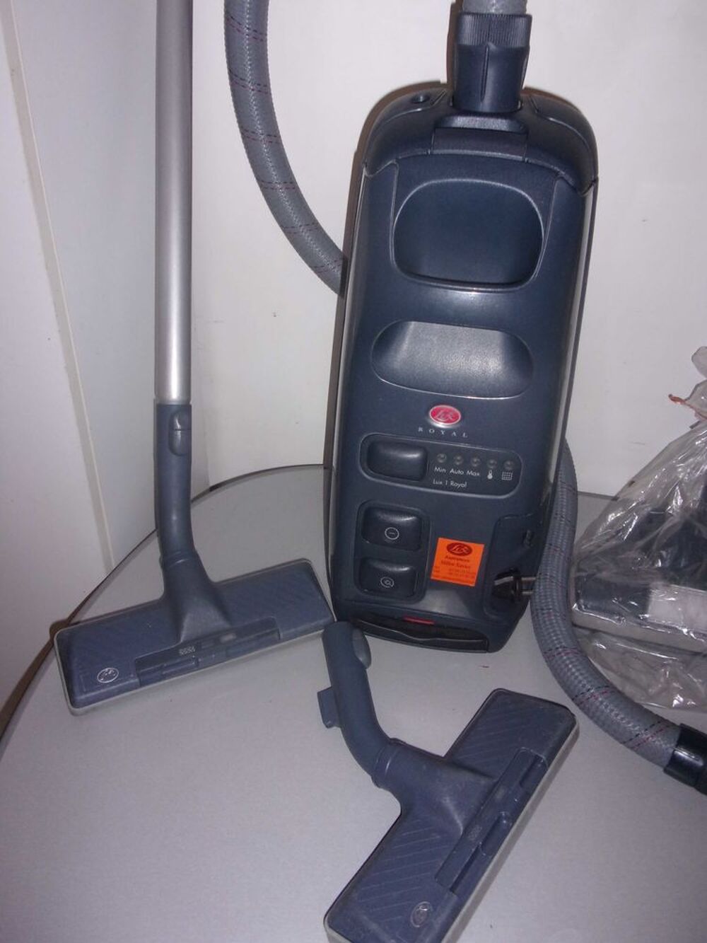 Aspirateur lux royal best sale