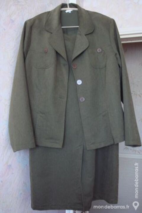 Tailleur jupe 18 Vend�me (41)