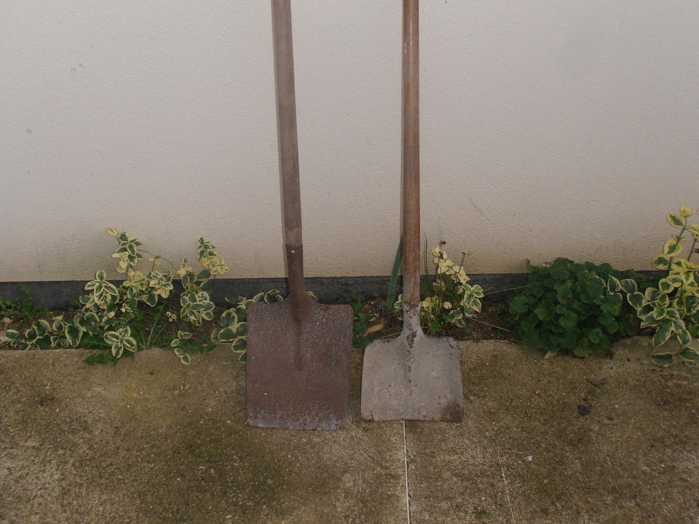 rateau pelle beche Jardin