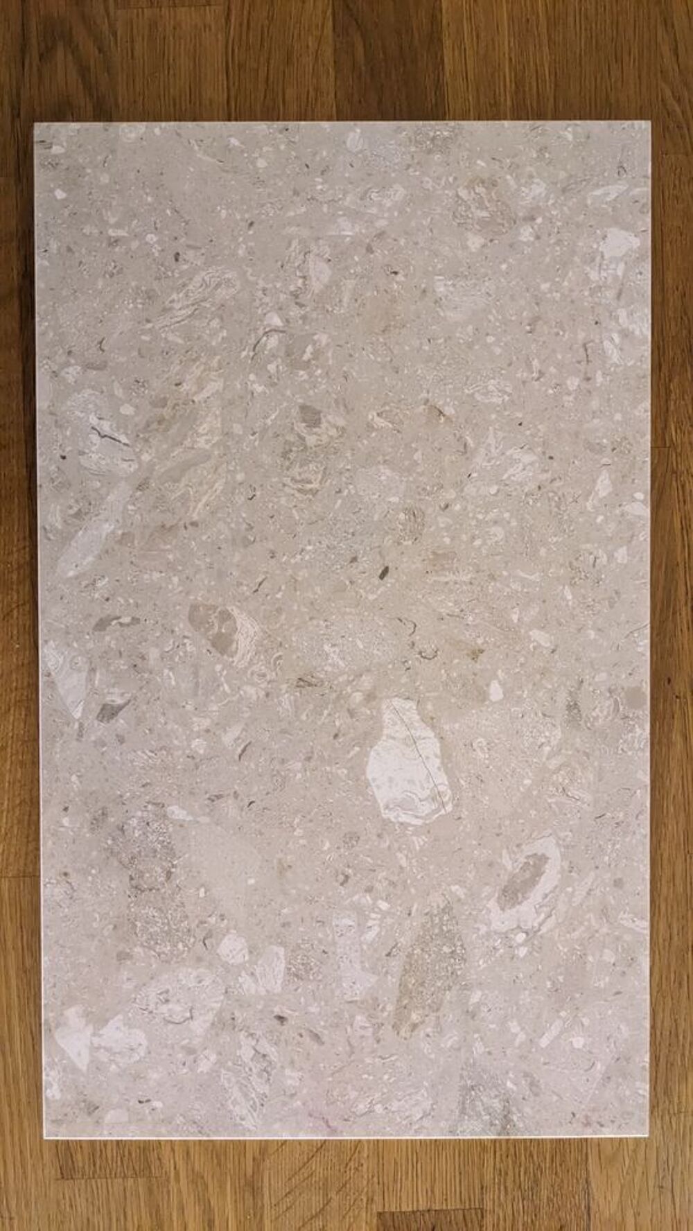 Lot Marbre Perlato Royal massif 42 m&sup2; ? neuf, -50% magasin Bricolage