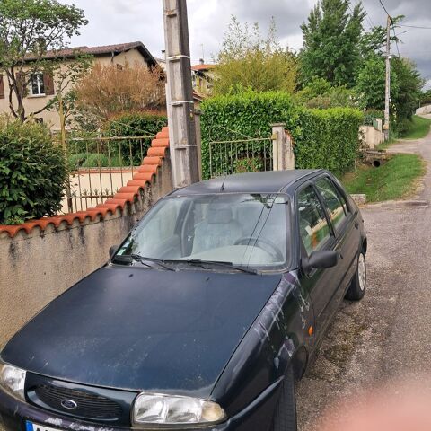 Ford fiesta 1.8 D Déclic