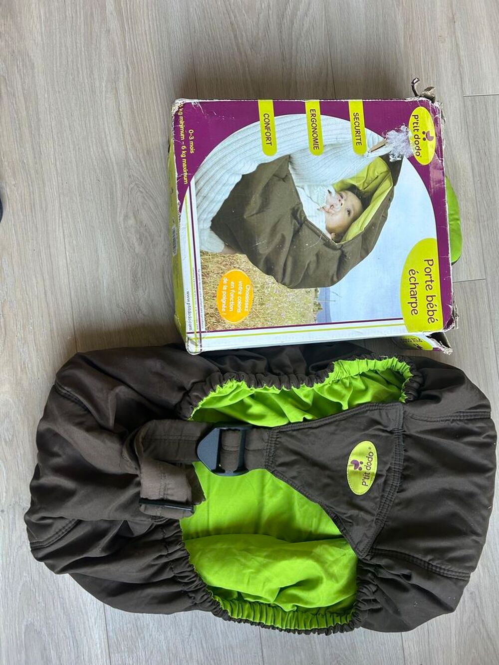 Porte b&eacute;b&eacute; &eacute;charpe Pu�riculture