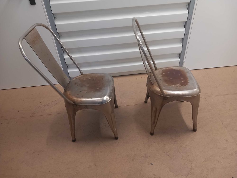 lot de 2 chaises m&eacute;tal desing Meubles