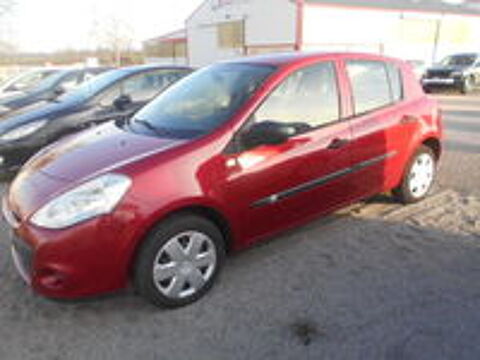 Annonce voiture Renault Clio III 4890 