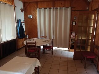 Maison 12 pièces 300 m² · à Magland · 300 m² · 79 000 €