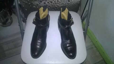 BOTTINES CHELSEA 
SEBAGO EN CUIR POUR FEMME 
40 Talange (57)