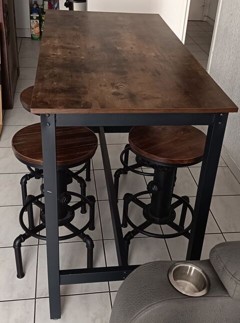 Table et chaises  210 Hasparren (64)