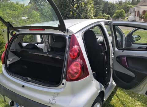 Peugeot 107 1.0e 12V 68ch BLUE LION 2-Tronic Active