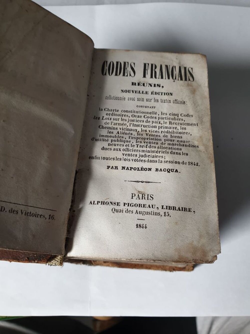 Tr&egrave;s Vieux CODES FRANCAIS DE 1844.. 