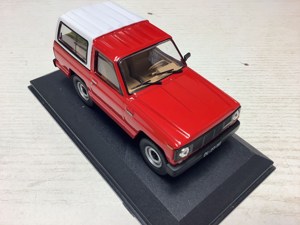 NISSAN PATROL 1984 1/43 voiture miniature 