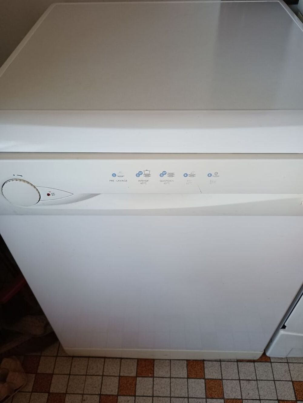 lave vaisselle Electroménager