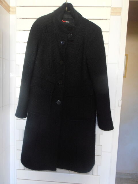manteau femme marque morgan noir  25 Savigny-le-Temple (77)