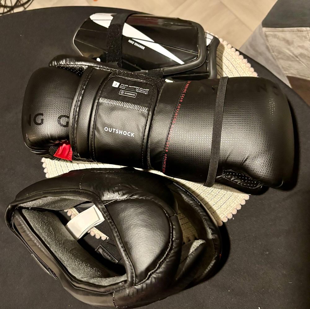 ? &Eacute;quipement boxe / sport de combat ? tr&egrave;s bon &eacute;tat Sports