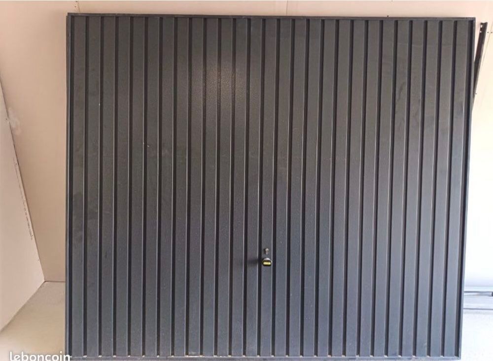 Porte garage manuelle anthracite neuve + rails Bricolage