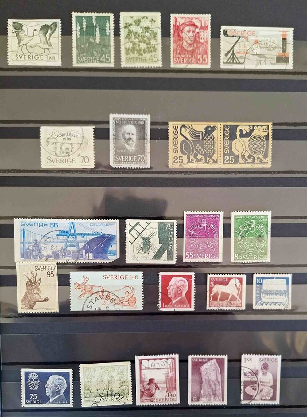S&eacute;rie de timbres de collection de Su&egrave;de 