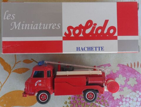 Véhicule de pompier 
SOLIDO neuf dans sa boite d'origine
1/5 25 Castries (34)