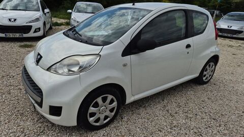 Peugeot 107 1.0L 70CH 4CV 10/2010 AVEC 128000