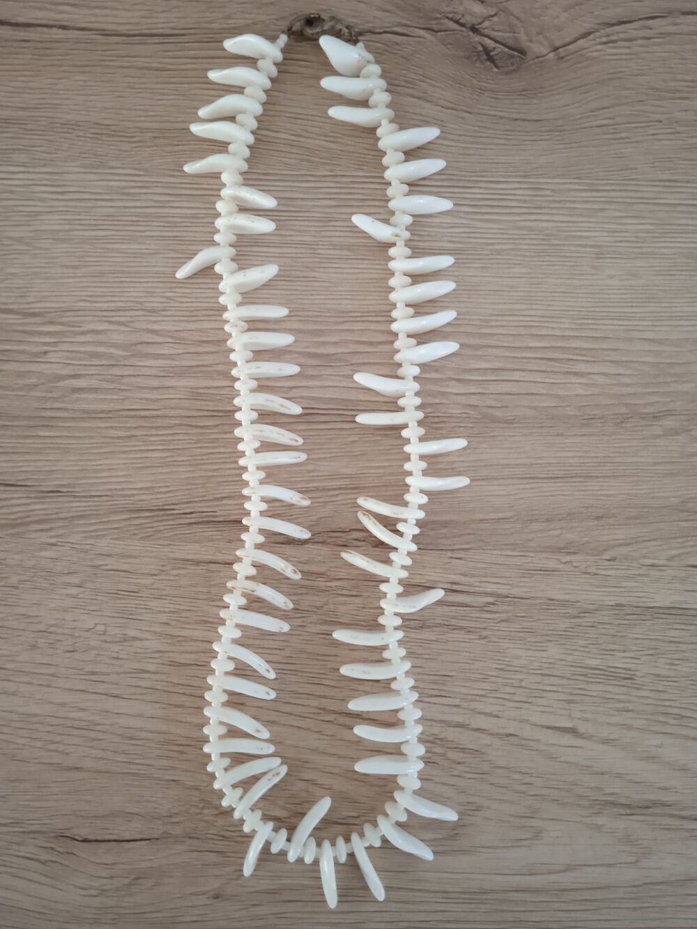 Collier fantaisie blanc Bijoux et montres