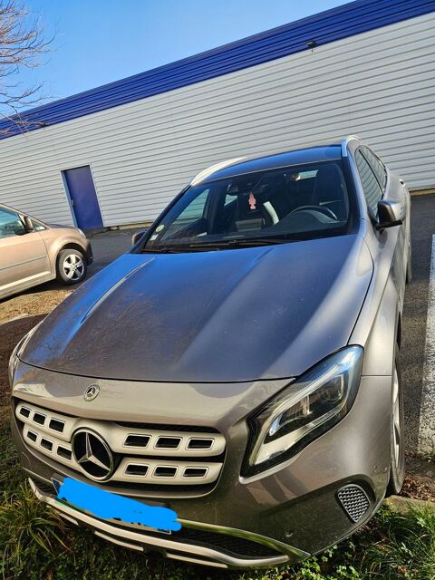 Mercedes Classe GLA GLA 220 d 7-G DCT 4-Matic Sensation 2017 occasion Saint-Dizier 52100