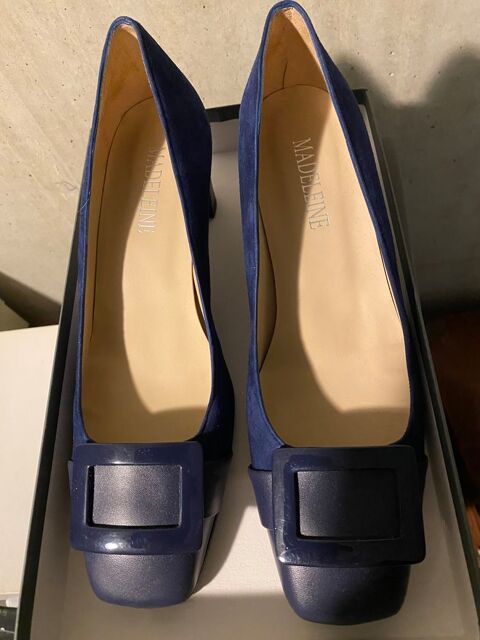 MOCASSIN de Printemps   �MADELEINE�  Femme T39 Marine 
40 G�nissieux (26)