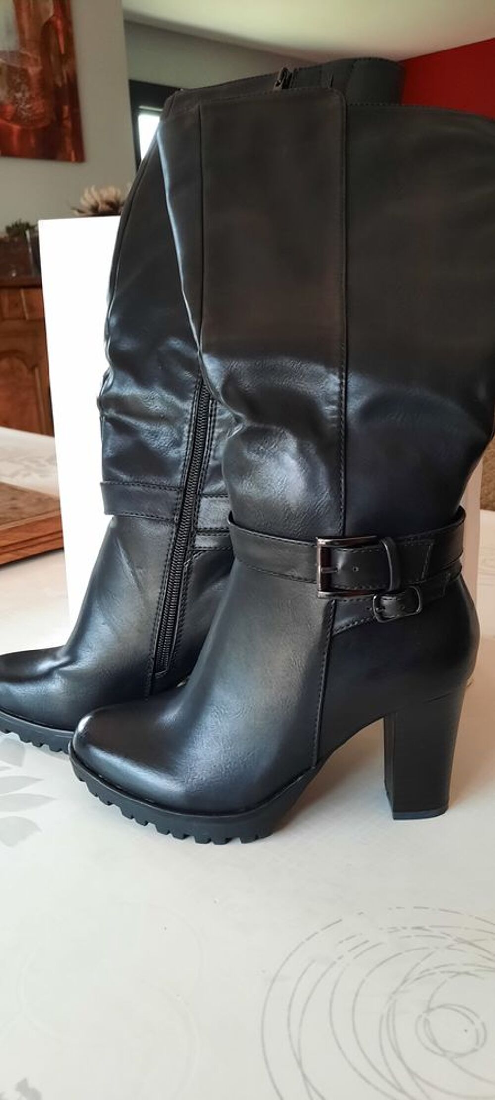 Bottes femme noires Chaussures