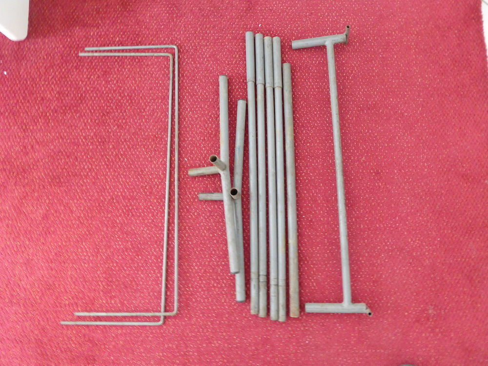 Stoyak, porte v&ecirc;tements triple	 Meubles