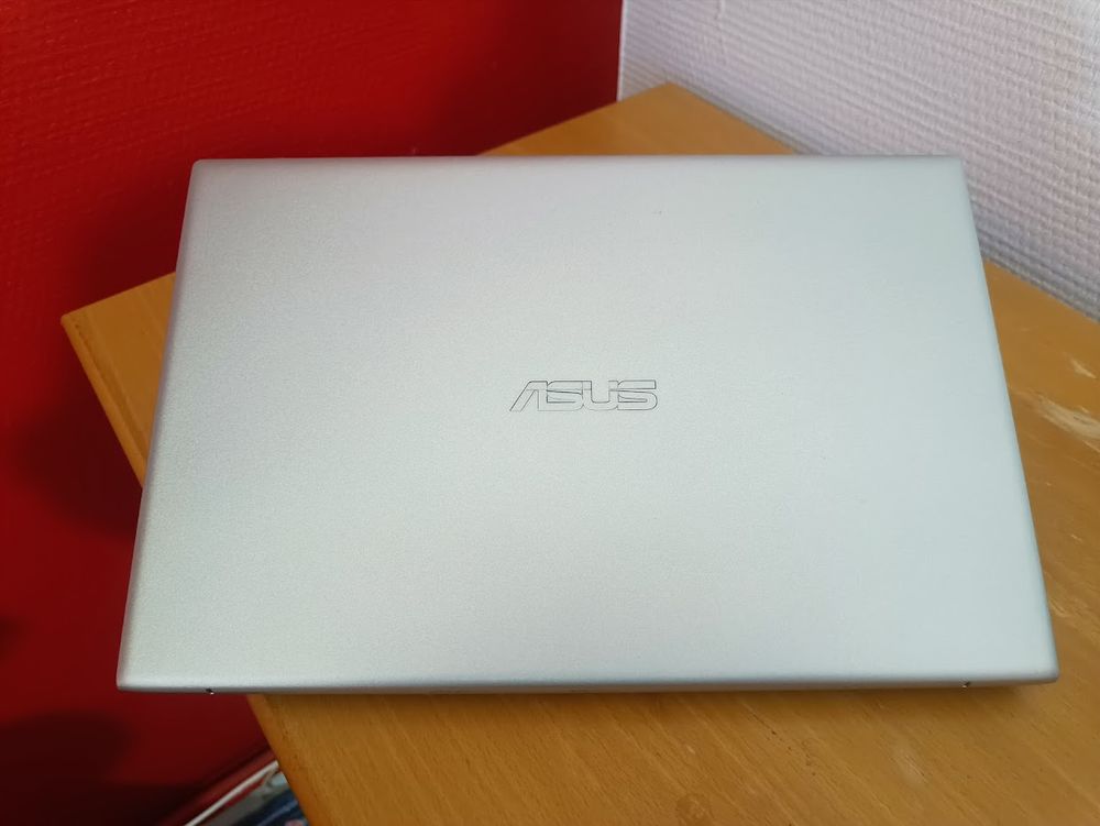 Ordinateur asus vivobook windows 11 ryzen 5 14 pouces de 202 Matériel informatique