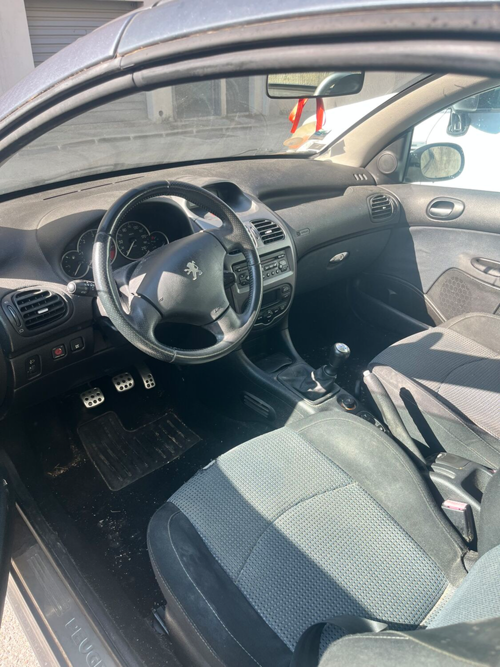 206 CC 1.6 HDi 16v FAP Roxy 2007 occasion 83500 La Seyne-sur-Mer