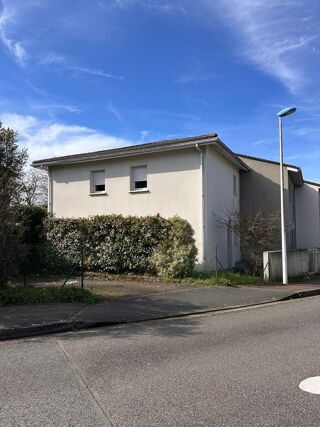  Duplex/triplex � vendre 4 pi�ces 83 m�