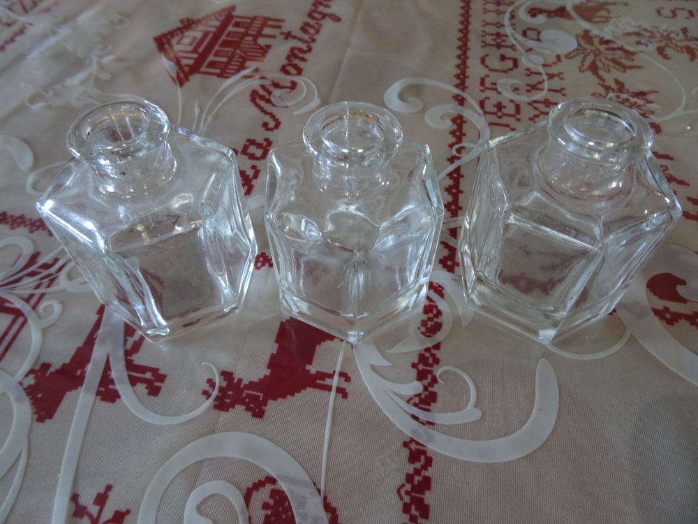 petits pots en verre hexagonale Décoration
