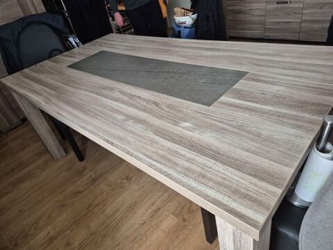 Table de salle � manger 200 �lancourt (78)