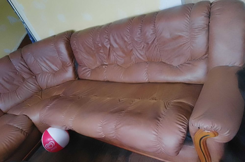 canap&eacute; d'angle convertible cuir marron Meubles
