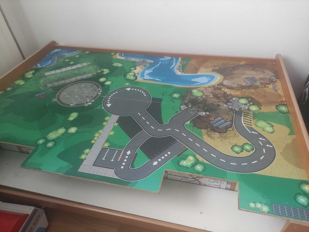 Grande table de jeu Mobilier enfants