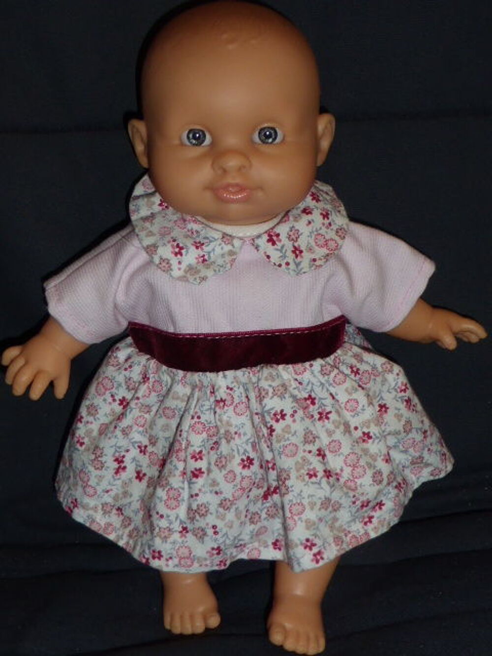 Poup&eacute;e Paola Reina 25 cm lapin robe Jeux / jouets