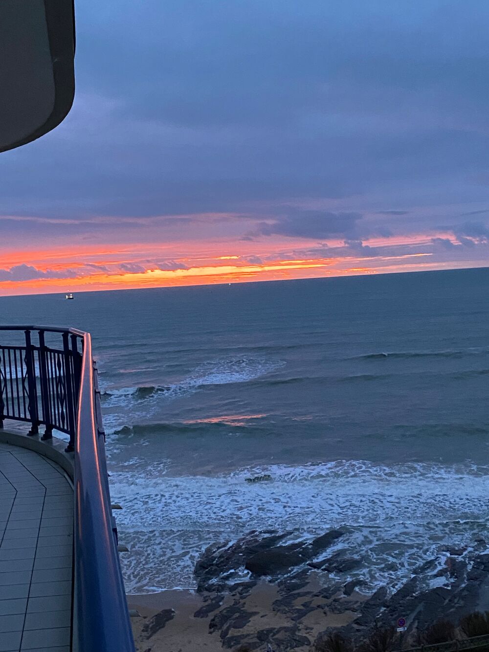 Vente Appartement studio 29 m2 vue mer, grand balcon sables d'olonne Les sables-d'olonne