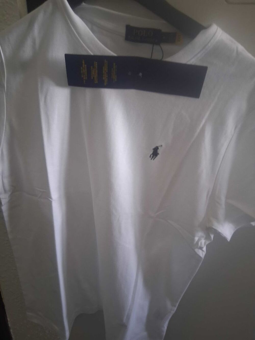 Tee-shirt blanc Ralph Lauren neuf bon &eacute;tat avec &eacute;tiquettes jamais port&eacute; Vêtements