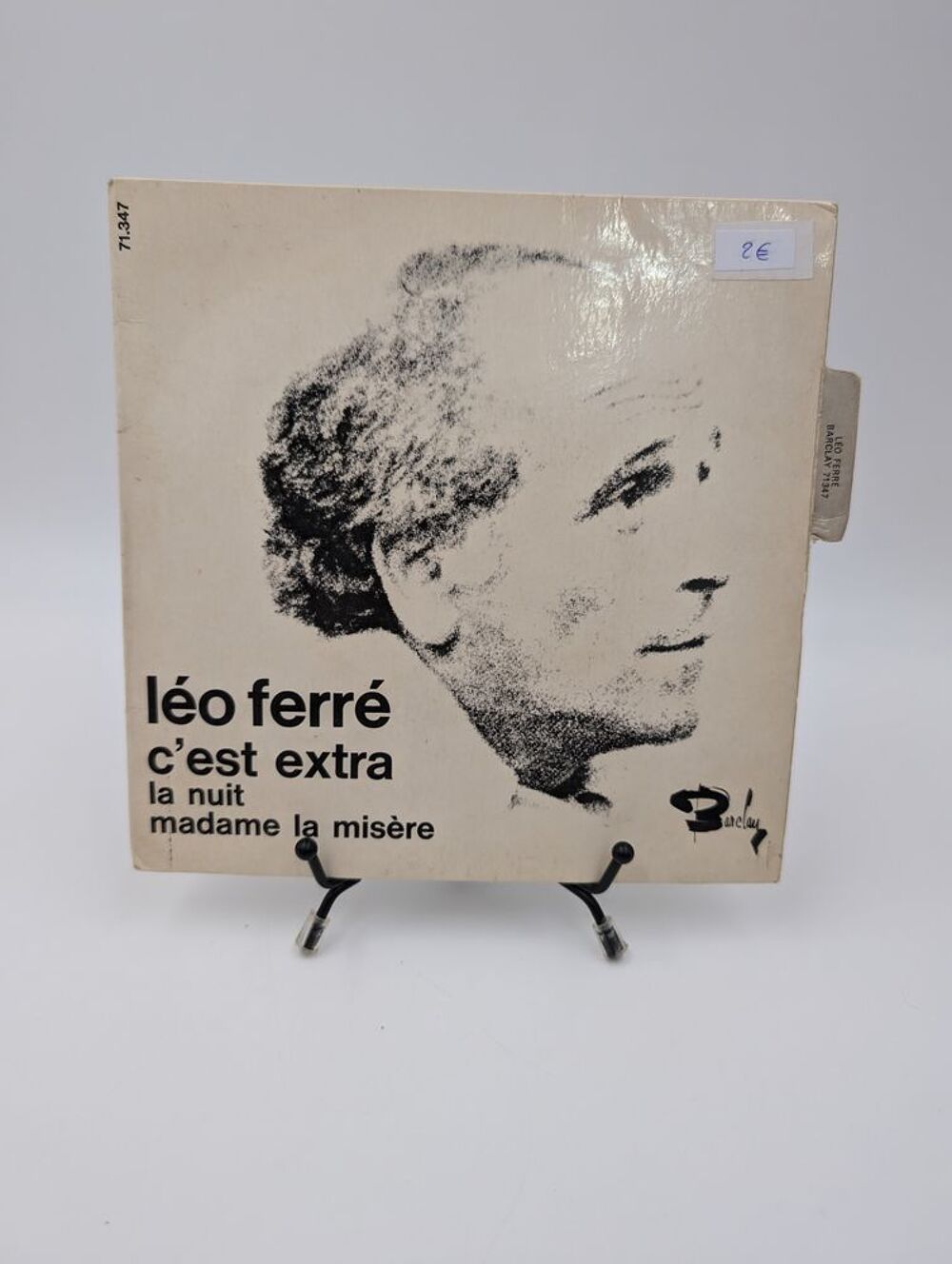 Vinyle 45 tours L&eacute;o Ferr&eacute; : C'est Extra / La Nuit / Madame.. CD et vinyles