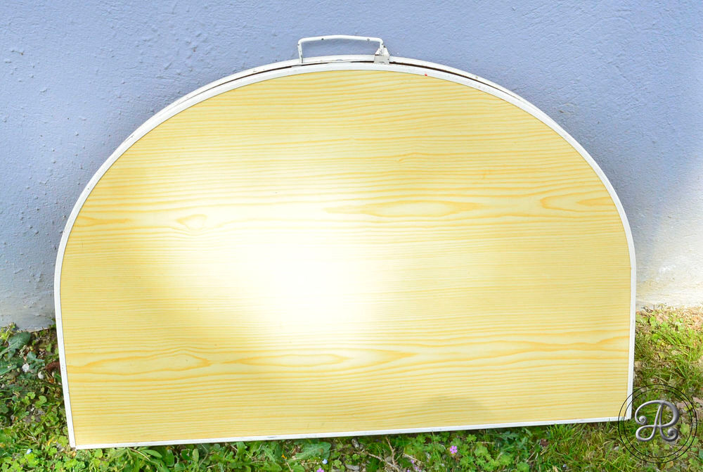 Table camping. Bricolage
