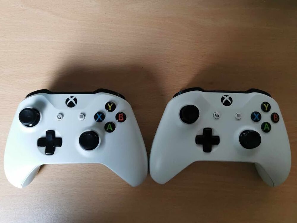 XBox One S 1T Blanche + 6 jeux Consoles et jeux vidos