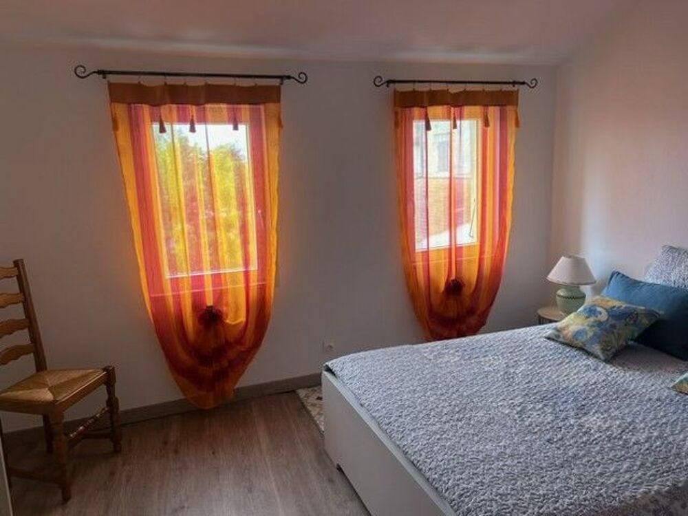   MAISON DE CHARME ENTIEREMENT RENOVEE Poitou-Charentes, Jonzac (17500)