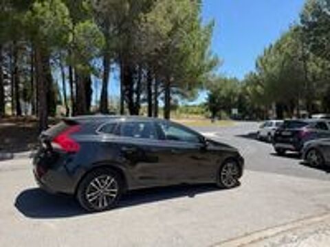 V40 D2 120 Momentum Business (5 CV) 2017 occasion 34690 Fabr&egrave;gues
