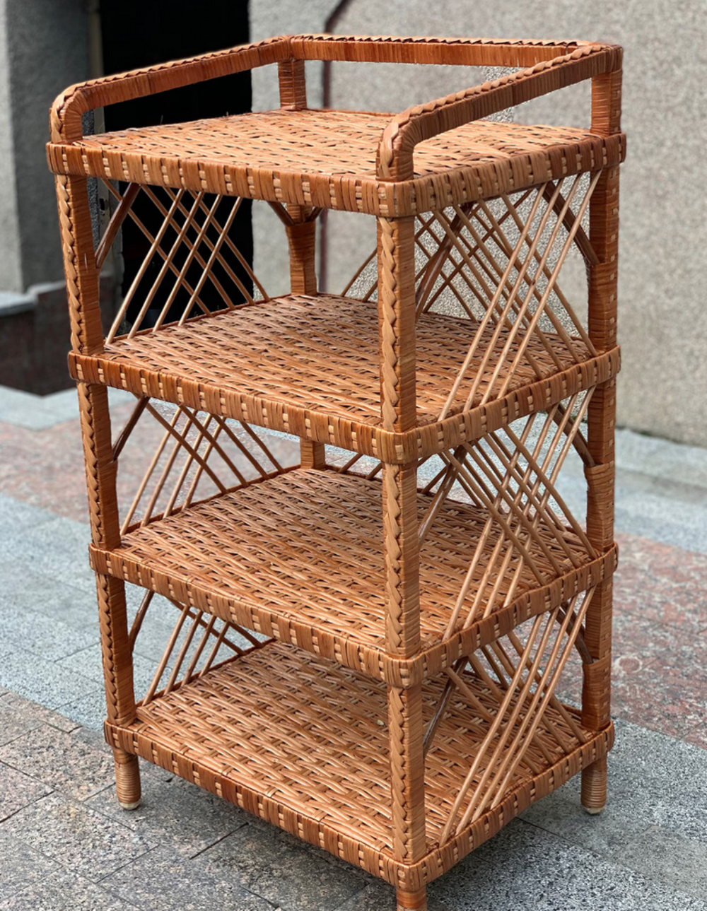 Recherche, &eacute;tag&egrave;res, table basse en rotin / osier Meubles