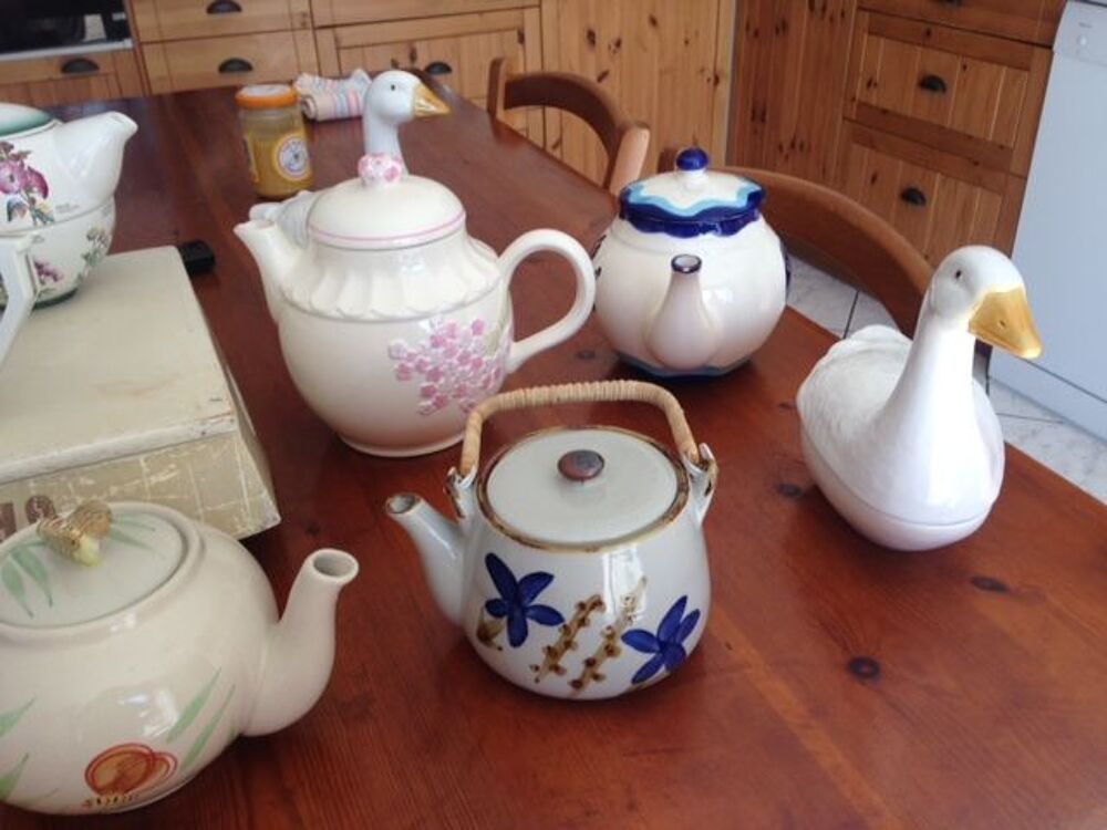 Th&eacute;i&egrave;re en porcelaine Décoration