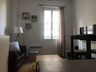  Appartement à louer 1 pièce 23 m²