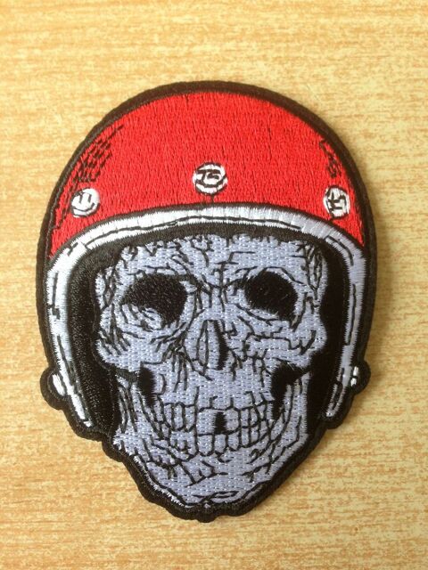 �cusson biker motard t�te de mort casque rouge 4 Carnon Plage (34)