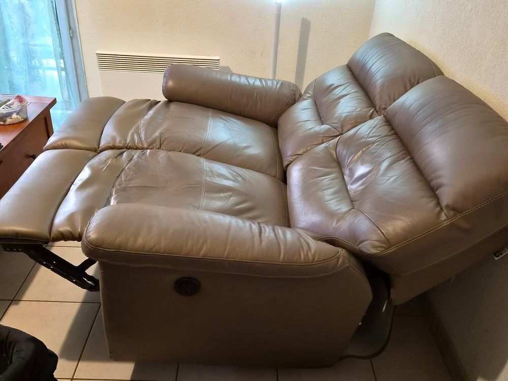 Canap&eacute; relax &eacute;lectrique 2 places beige taupe Meubles