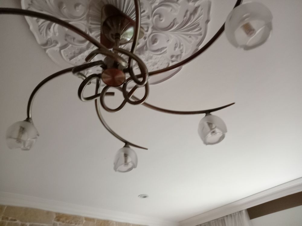 Lustre Meubles