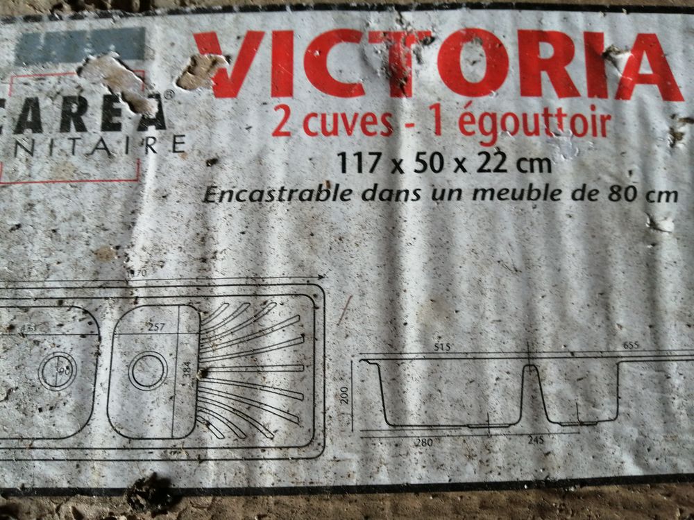 &Eacute;vier NEUF noir une cuve et demie Bricolage